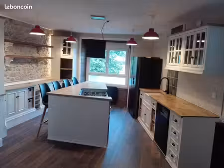 location maison  5 pièces  128m²