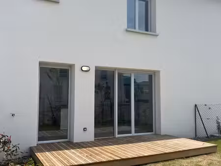 villa duplex 3 pièces 65m² avec garage et jardin