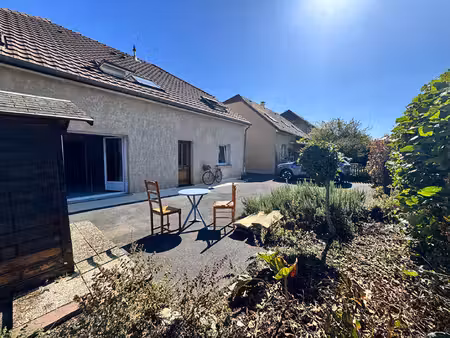 appartement de 63 65 m2 sh en rdc avec parking quartier st julien à charleville