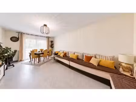 appartement à vendre t4 loué de 89 m² avec balcon  parking et cave