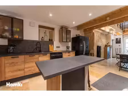 maison de ville t5 de 123 m² à beaucaire 30300