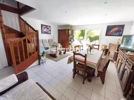 maison plaisir 5 pièce(s) 102 m2