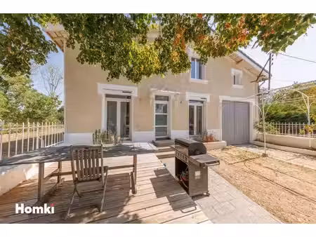 maison/villa t5 de 155 m² à peschadoires 63920