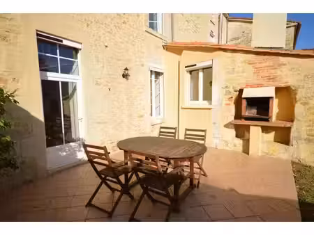 vente maison 6 pièces 155 m² chantonnay (85110)
