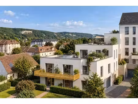 t3 86 m² avec terrasse de 40 m² et box – vernon centre