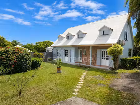 maison à vendre 5 pièces saint francois (971)