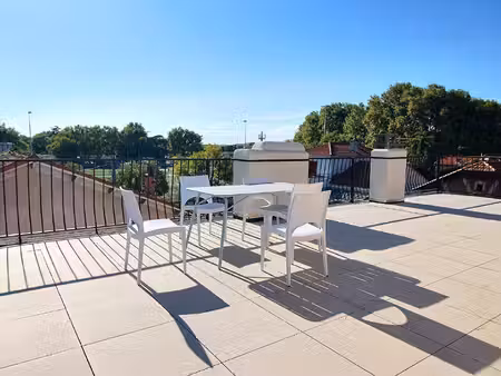 appartement 3 pièces à louer à avignon - secteur rotonde