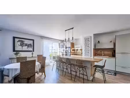 courseulles-sur-mer – spacieux 3 pièces – 93 m² – terrasse ensoleillée – aperçu mer – rési