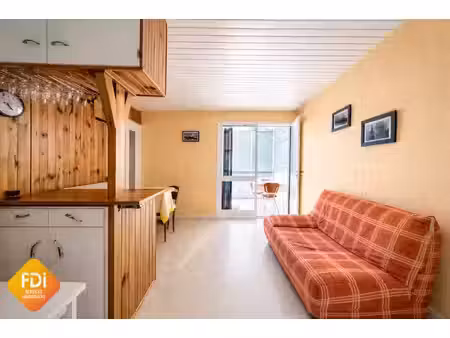 centre ville port royal - p2 avec parking - 31.58 m2