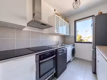 appartement - t2 47m2 - avec terrasse et garage