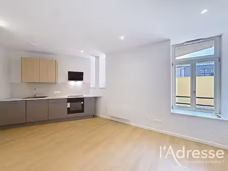vente appartement 2 pièces  41.70m²  montigny