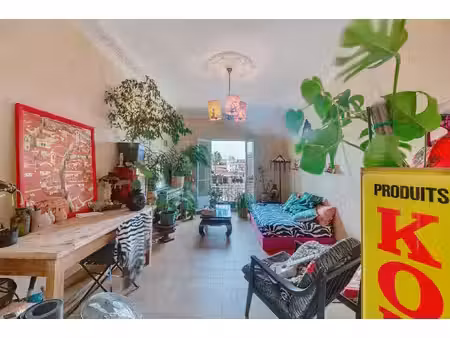 nice -- appartement bourgeois de 106 89 m2  3m sous plafond