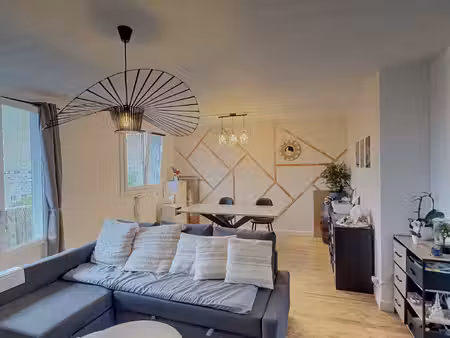 appartement moderne 2 chambres  meublé de 67 13 m2 2 balco