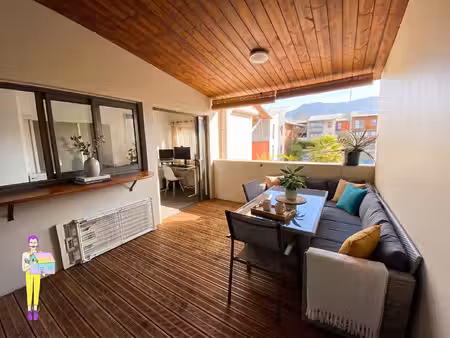 grand appartement t2 avec varangue à st denis - secteur technopole - réf. 264716