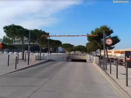 parking a marseille mucem vieux port