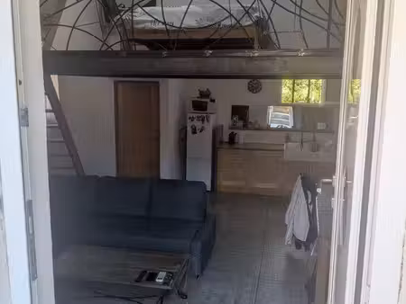 maison dans quartier calme