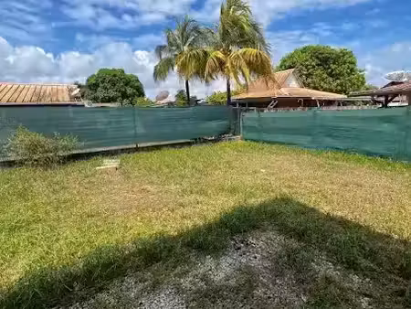 location maison 4 pièces 92 m² à kourou (97310)  1 400 €