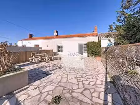 vente maison à noirmoutier-en-l'île (85330) : à vendre / 93m² noirmoutier-en-l'île