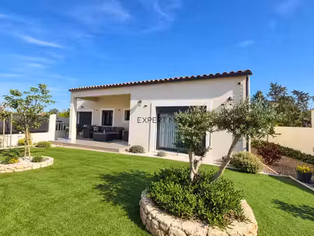 villa recente de plain-pied