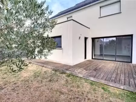 vente maison à ossé (35410) : à vendre / 131m² ossé