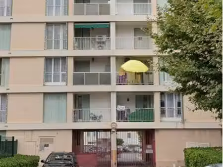 t3