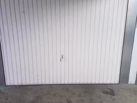 garage/box 12 m² marseille