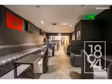 local salon de thé 133 m²