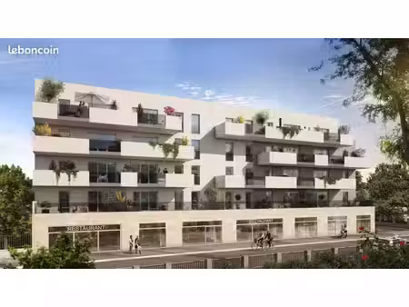 murs commerciaux 39 m² miramas