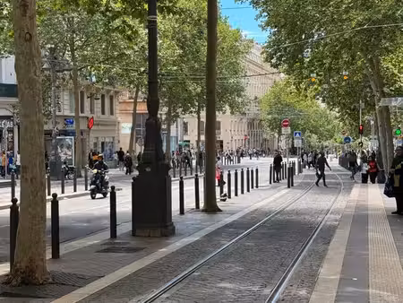 canebière hyper-centre - t1 de 36m2 vendu meublé tbe