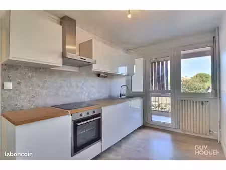 appartement renové t4 francheville le bas 90m²