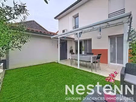 saint laurent de mure centre mairie - type 6 duplex récent de 120 m² comprenant 2 extérieu