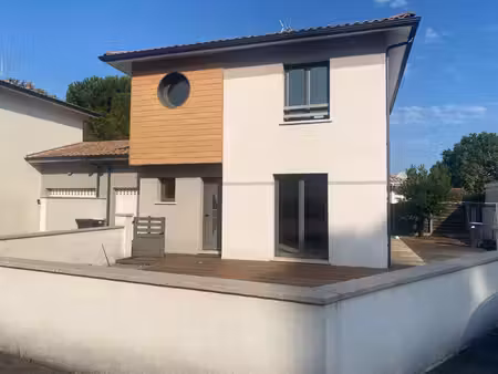 andernos-taussat : maison 3 pièces de 2010  prête à vivre  av