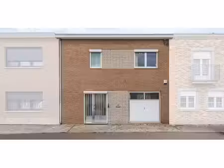 maison à vendre à alleur pour € 220.000 avec 3 chambres à coucher