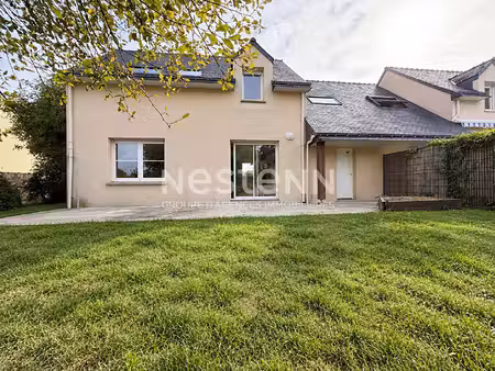 à vendre - maison idéalement située à locminé avec 4 chambres et un garage