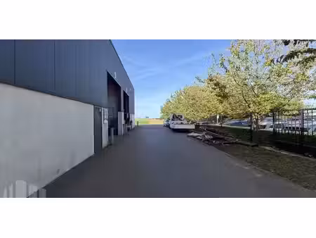 bâtiment d’entreprise à louer à zaventem pour € 2.125