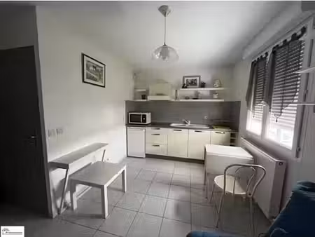 location meublée appartement 1 pièce 19.29 m² à echirolles (38130)  441 €