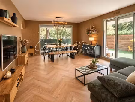 bougival : appartement familial de 91m2 avec terrasse et jardin