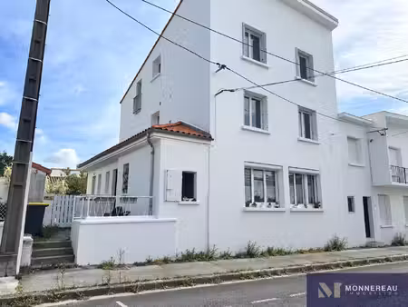 appartement 2 pieces renove proche plages et commerces
