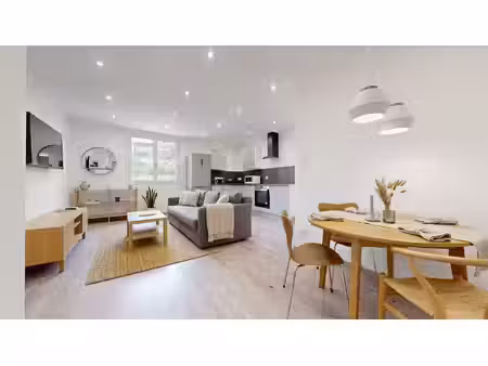 appartement t3 de 70m² - rue louis goux - villeurbanne