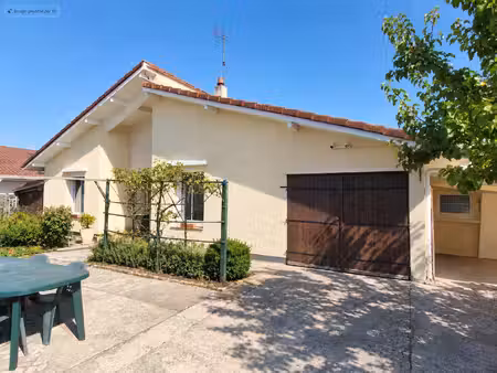 harmon : à vendre maison 112 m2  quartier très calme  haut d'artix.