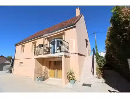 maison 4 chambres situe a 10 minutes de chalon sur saone