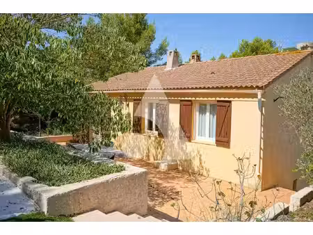 lançon-de-provence- val de sibourg - maison t3 avec terrain de 1 316 m²