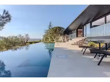 maison de luxe à vendre à lacroix-falgarde