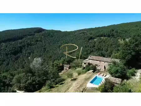 ferme à vendre à portes