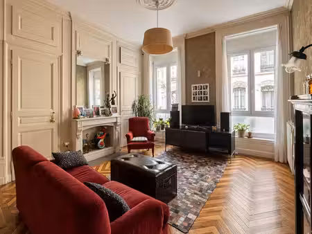 appartement de luxe à vendre dans le quartier les brotteaux-bellecombe-masséna