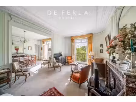 appartement de luxe à vendre dans le quartier invalides
