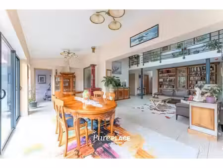 maison de luxe à vendre dans le quartier caudéran-barrière judaïque