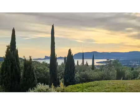 propriété d'exception - vue panoramique mer vallée de st-côme 2 250 000 - la cadière...