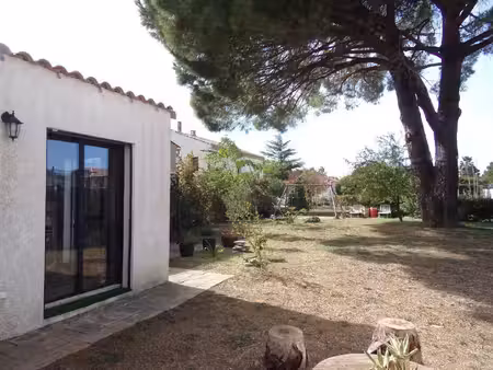 lezignan la cebe / axe a75 / villa t5 sur 745 m² de jardin