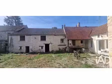 maison de village à tanlay (89430)